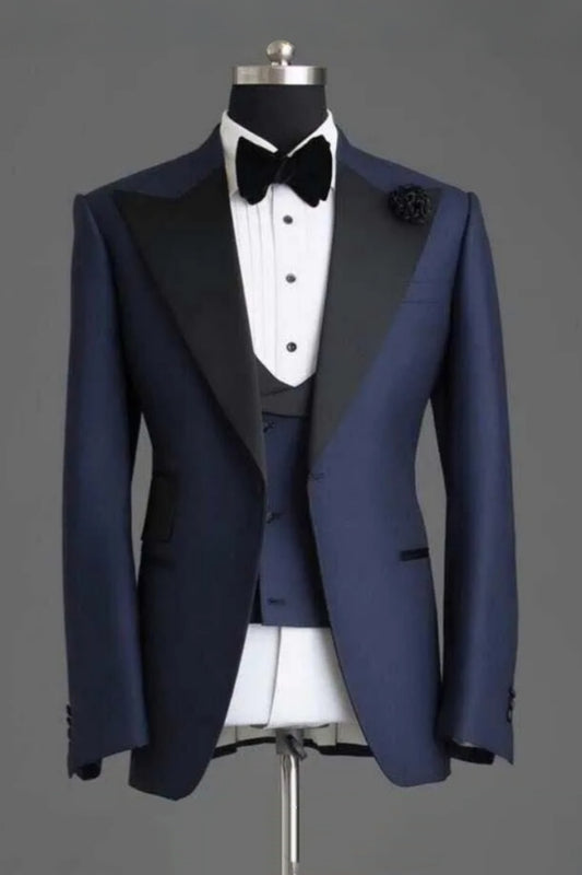 Fashion Dark Blue Peaked Lapel Wool Prom Suits With Waistcoat