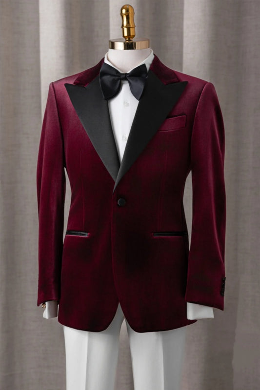 Charming Burgundy Velvet Peaked Lapel Prom Men Suits