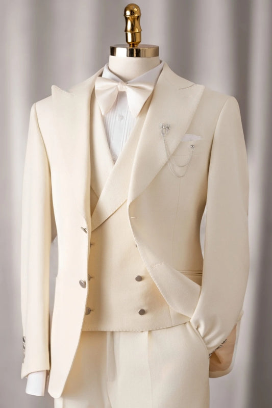 Fashion Cream White Peaked Lapel 3 Pieces Wool Wedding Suits