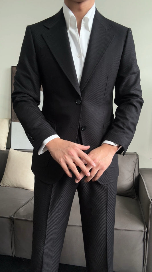 Chic Black Herringbone Notched Lapel Wool Prom Suits