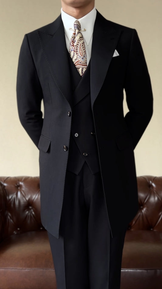 Bespoke 3 Pieces Black Peaked Lapel Wool Prom Men Suits