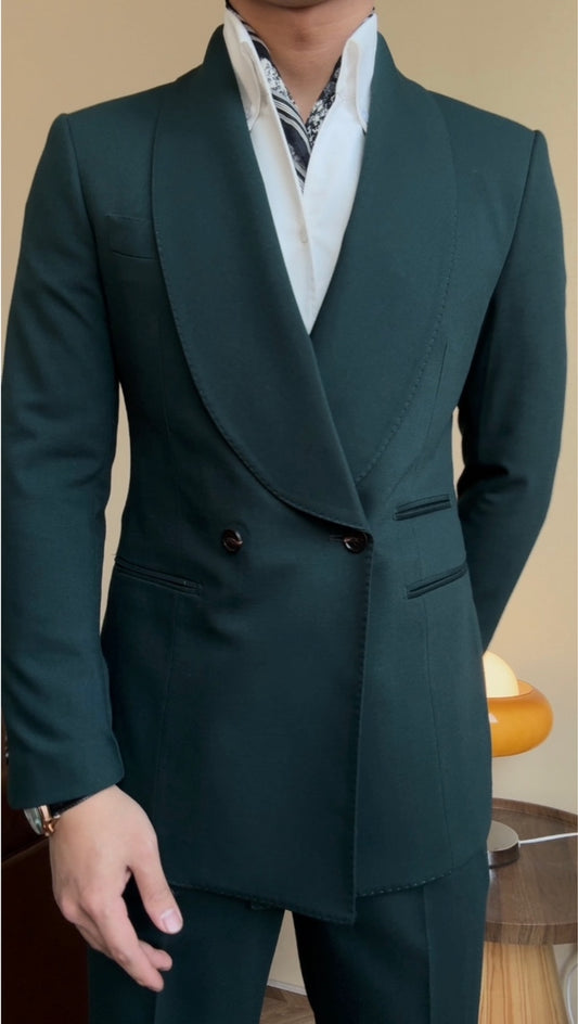 Glamorous Dark Green Shawl Lapel Double Breasted Wool Wedding Suits