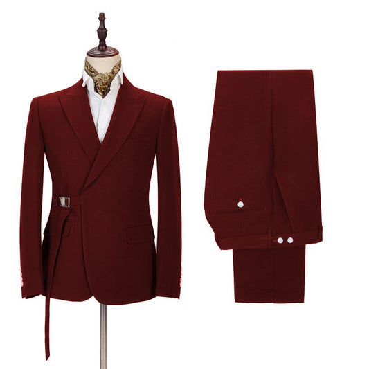 Glamorous Burgundy Peaked Lapel Wool Prom Men Suits