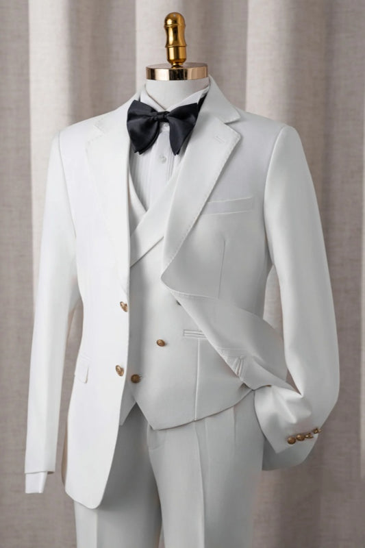 Glamorous White 3 Pieces Notched Lapel Wool Wedding Suits