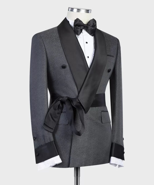 Dark Gray Shawl Lapel Double Breasted Wedding Suits With Belt
