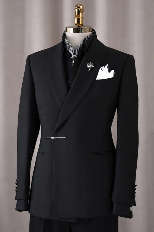 Black Latest Fancy Shawl Lapel Wedding Wool Suits With Metal Button