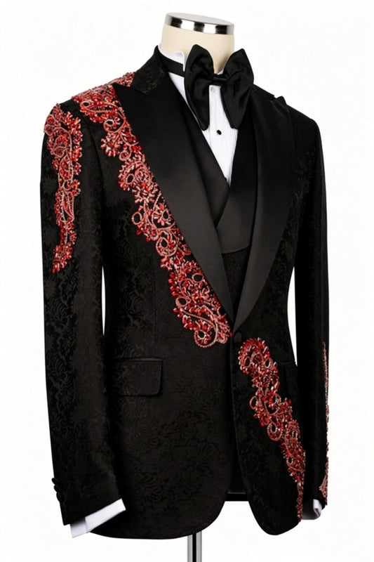 Charming Black Jacquard 3 Pieces Peaked Lapel Prom Suits With Appliques