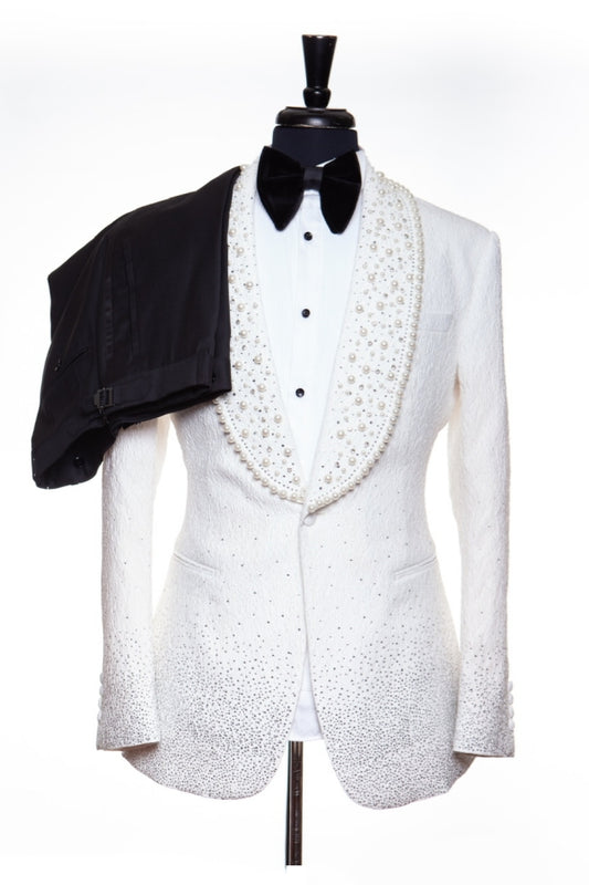 Charming White Beadings Shawl Lapel One Button Wedding Suits