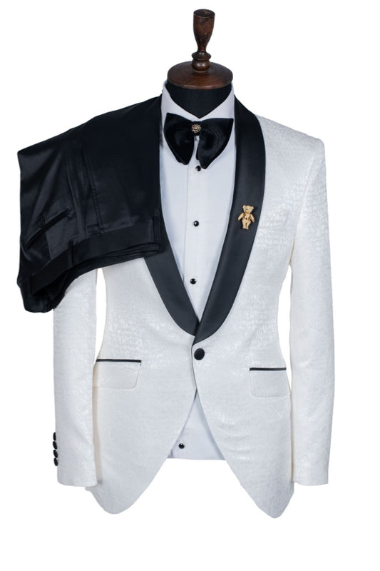 Charming White Jacquard Shawl Lapel Wedding Suits