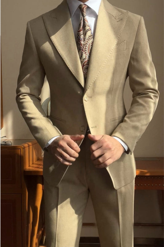 Fashion Khaki Peaked Lapel Wool Prom Suits