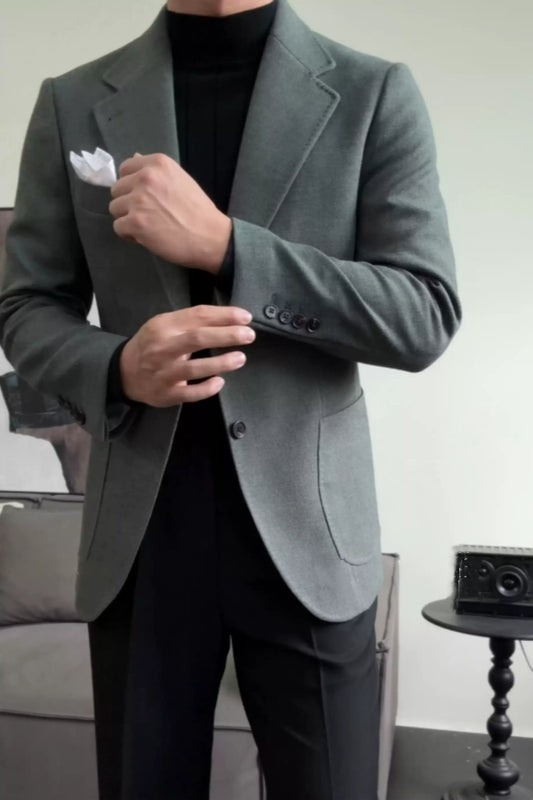 Stylish Gray Notched Lapel Wool Prom Suits With Black Pants