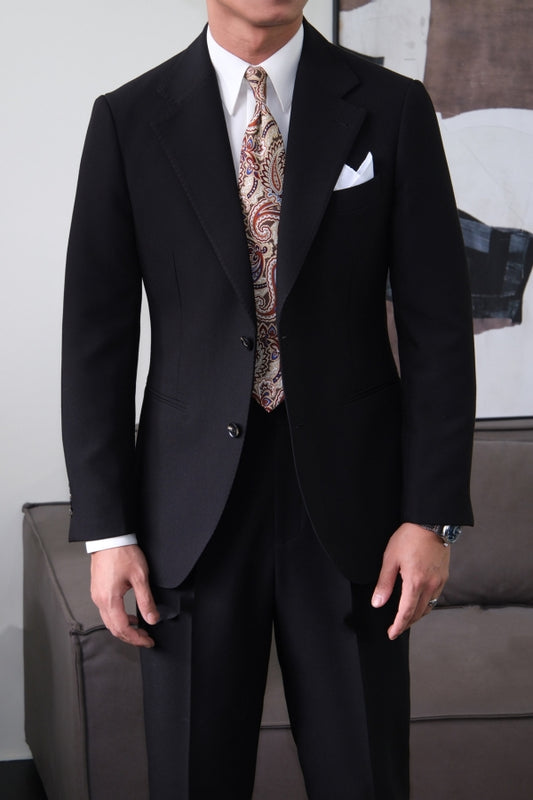 Handsome Black Peaked Lapel Wool Prom Men Suits