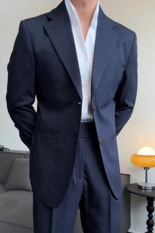 Fancy Dark Navy Notched Lapel Wool Prom Suits